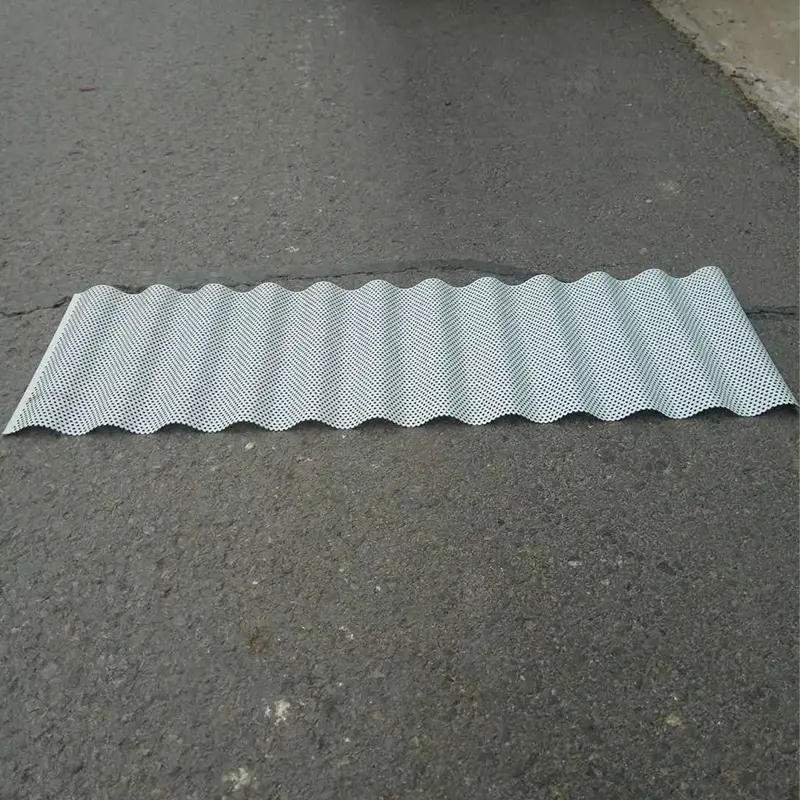 Perforated Profiled Metal Panels များ